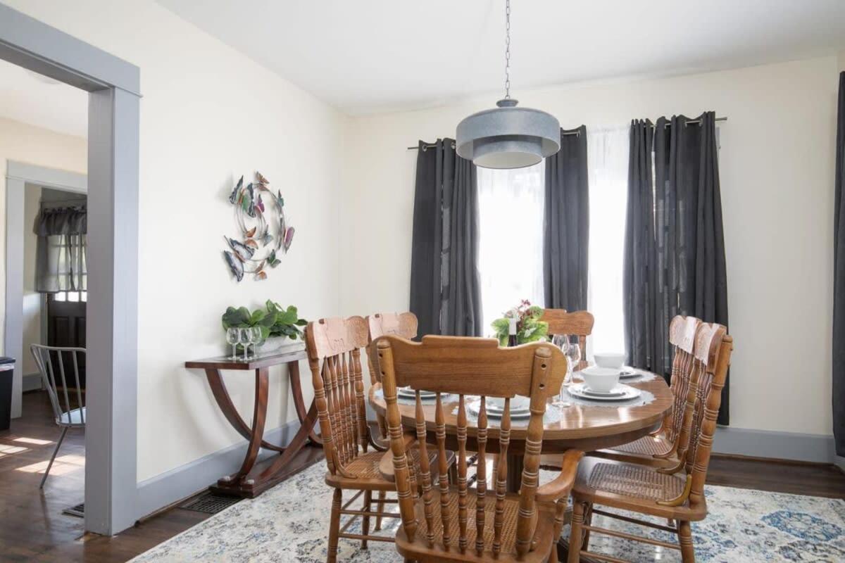 East Lake Stunner-Located At The Foot Of The Ruffner Mountains 버밍햄 외부 사진