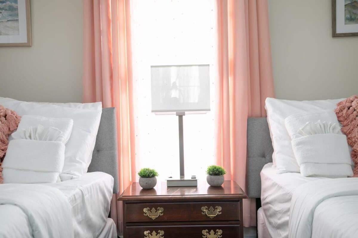 East Lake Stunner-Located At The Foot Of The Ruffner Mountains 버밍햄 외부 사진