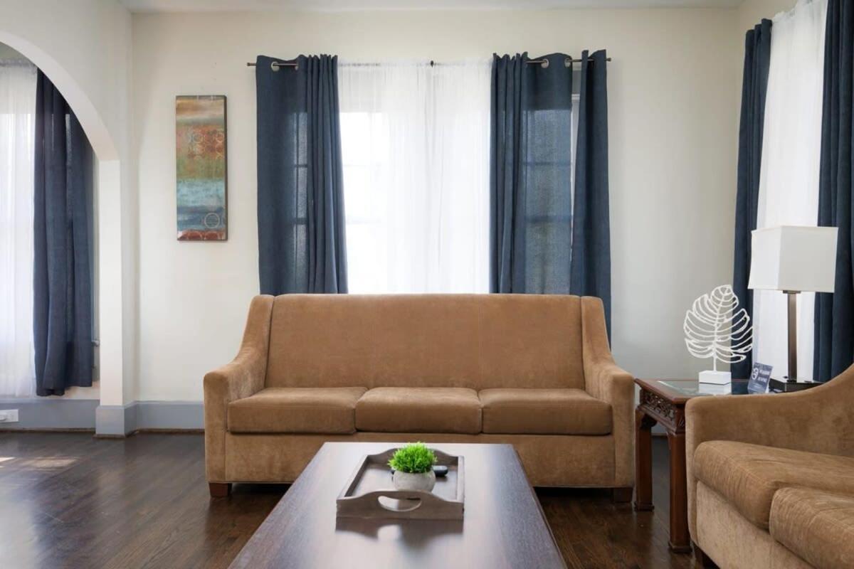 East Lake Stunner-Located At The Foot Of The Ruffner Mountains 버밍햄 외부 사진